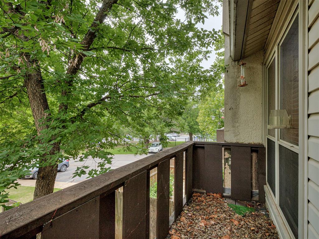 800 Cardinal Creek Boulevard C Property Photo 29