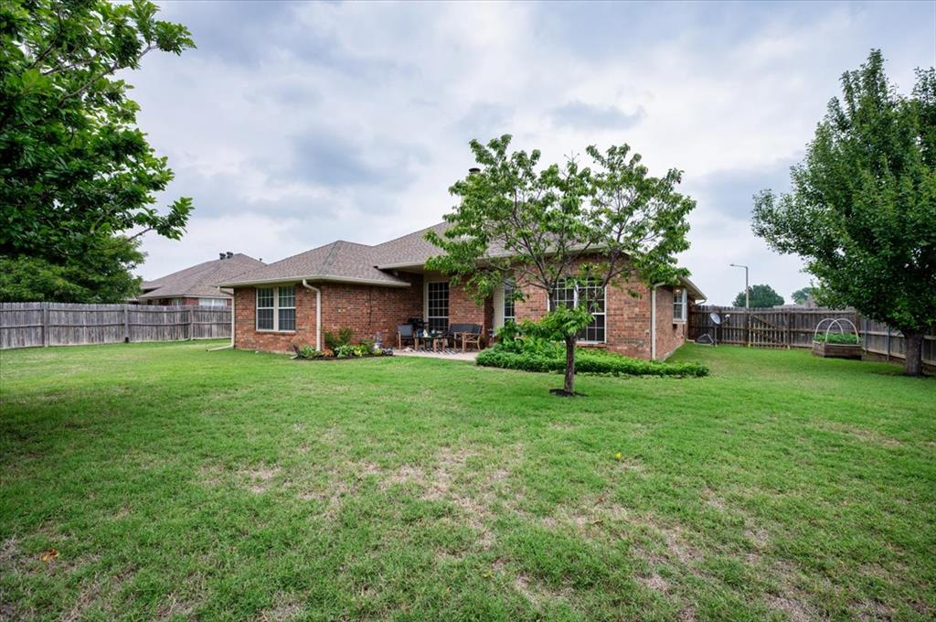 2912 Astor Drive Property Photo 15