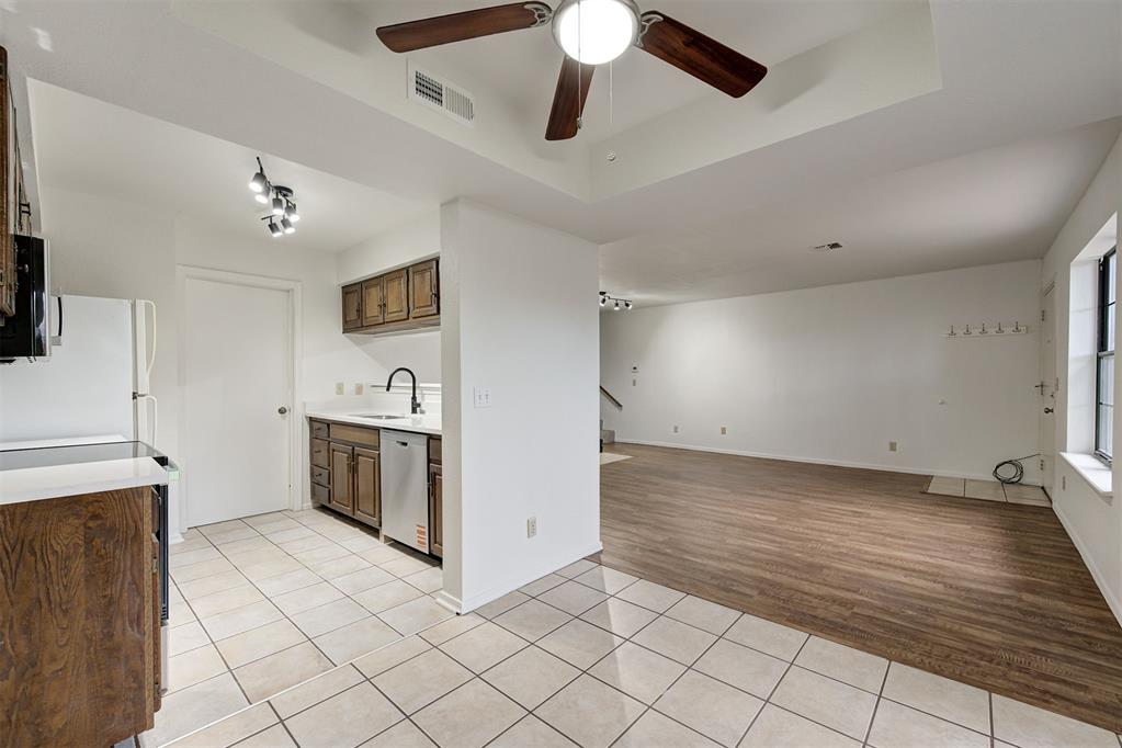 14417 N Pennsylvania Avenue 17c Property Photo 12
