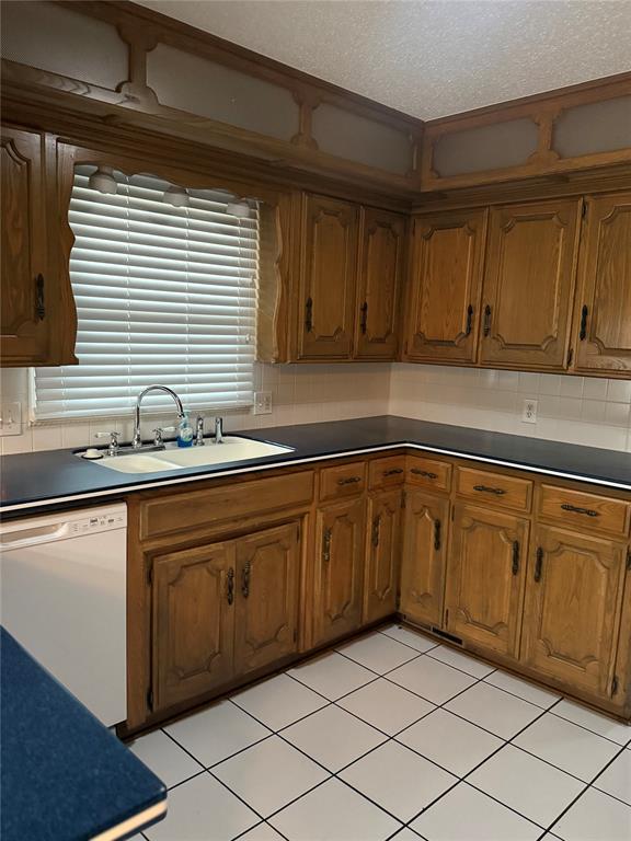1746 W David Drive Property Photo 13