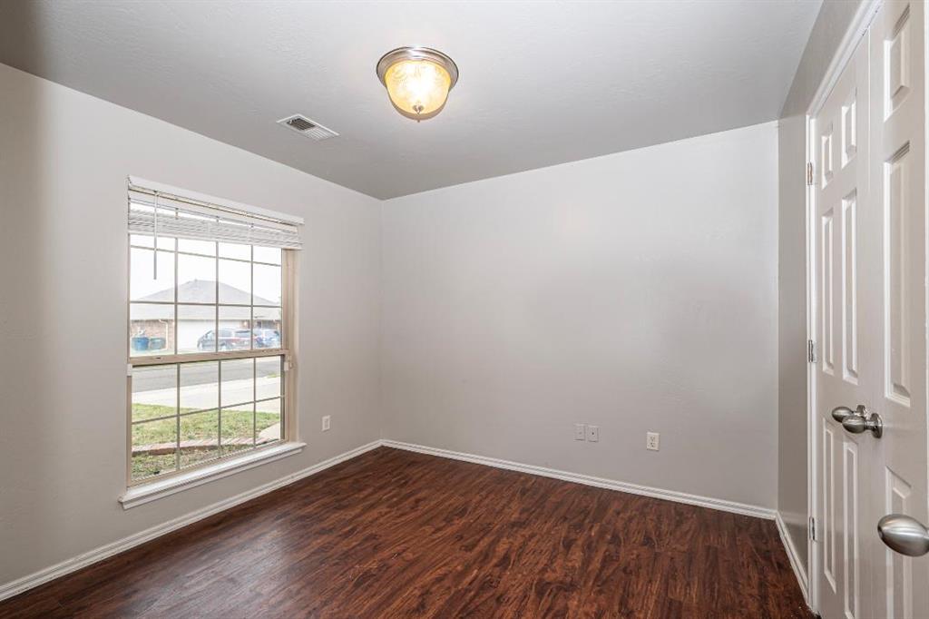 447 Oregon Trail Property Photo 17