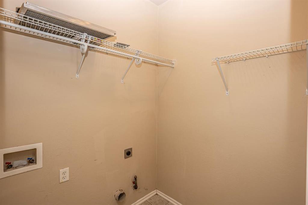 447 Oregon Trail Property Photo 20