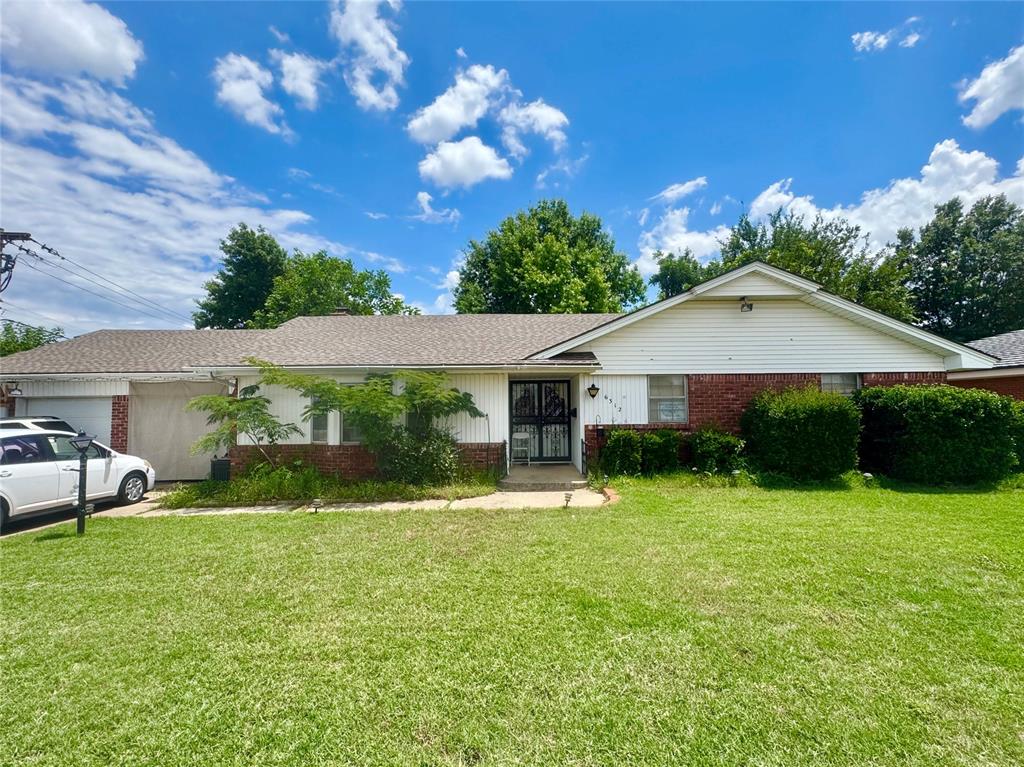 6312 N Grand Boulevard Property Photo 30