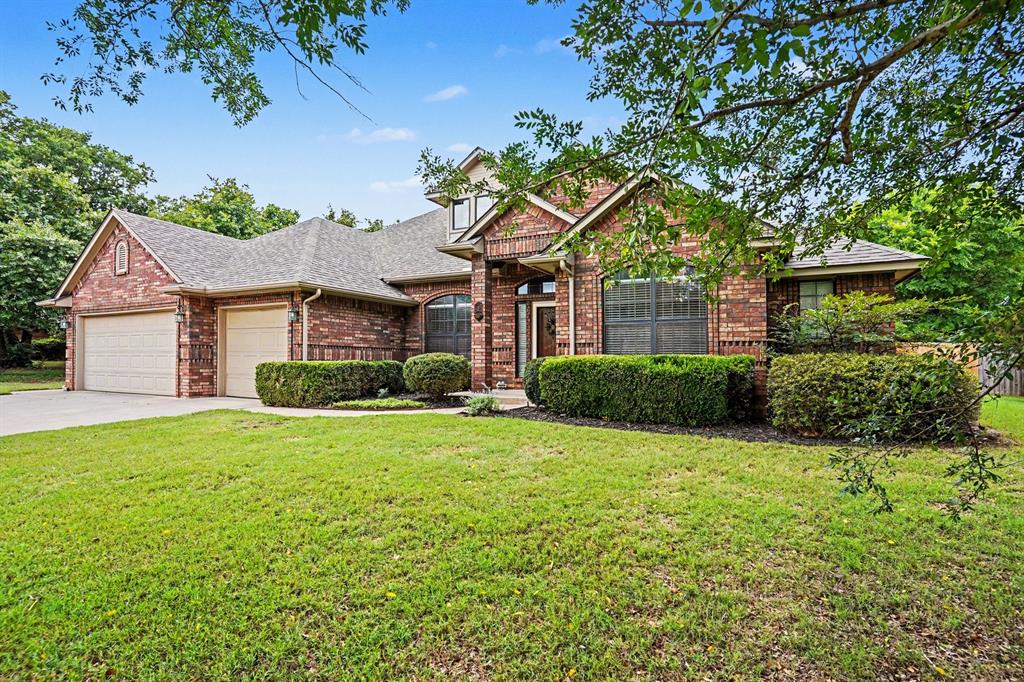 1401 Townsend Glen Property Photo 1