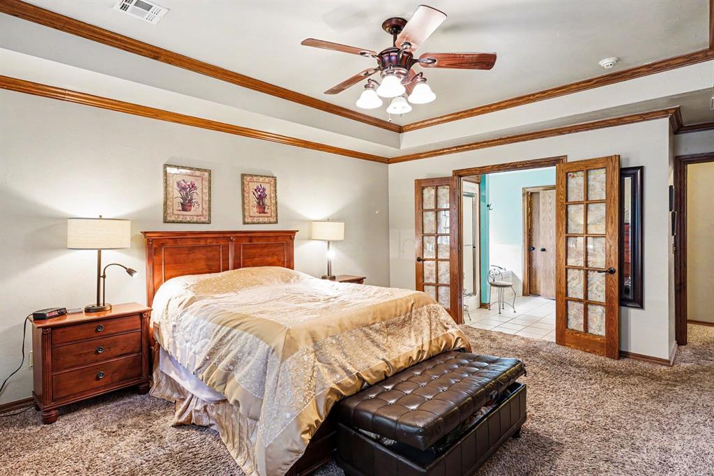 1401 Townsend Glen Property Photo 32