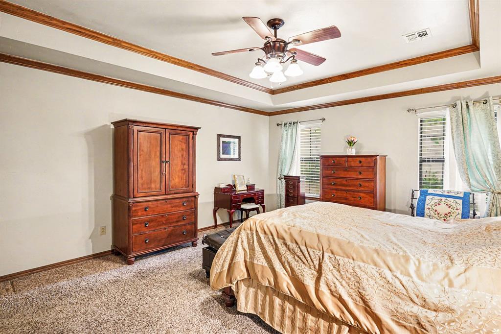 1401 Townsend Glen Property Photo 35
