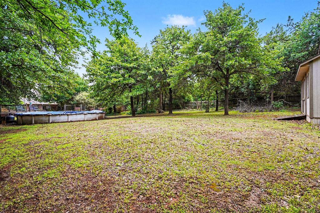 1401 Townsend Glen Property Photo 42