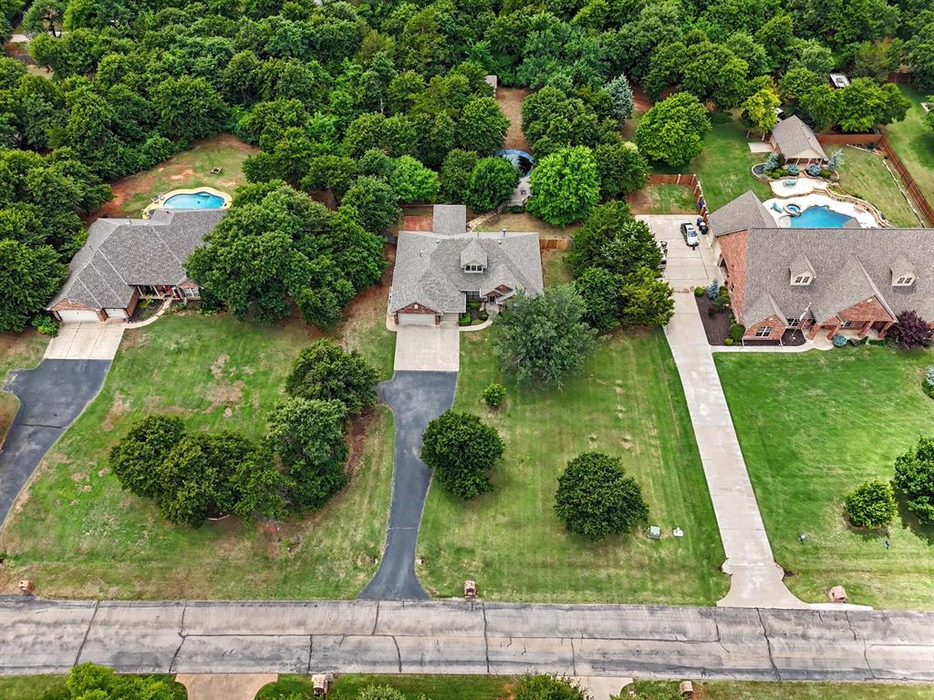 1401 Townsend Glen Property Photo 46
