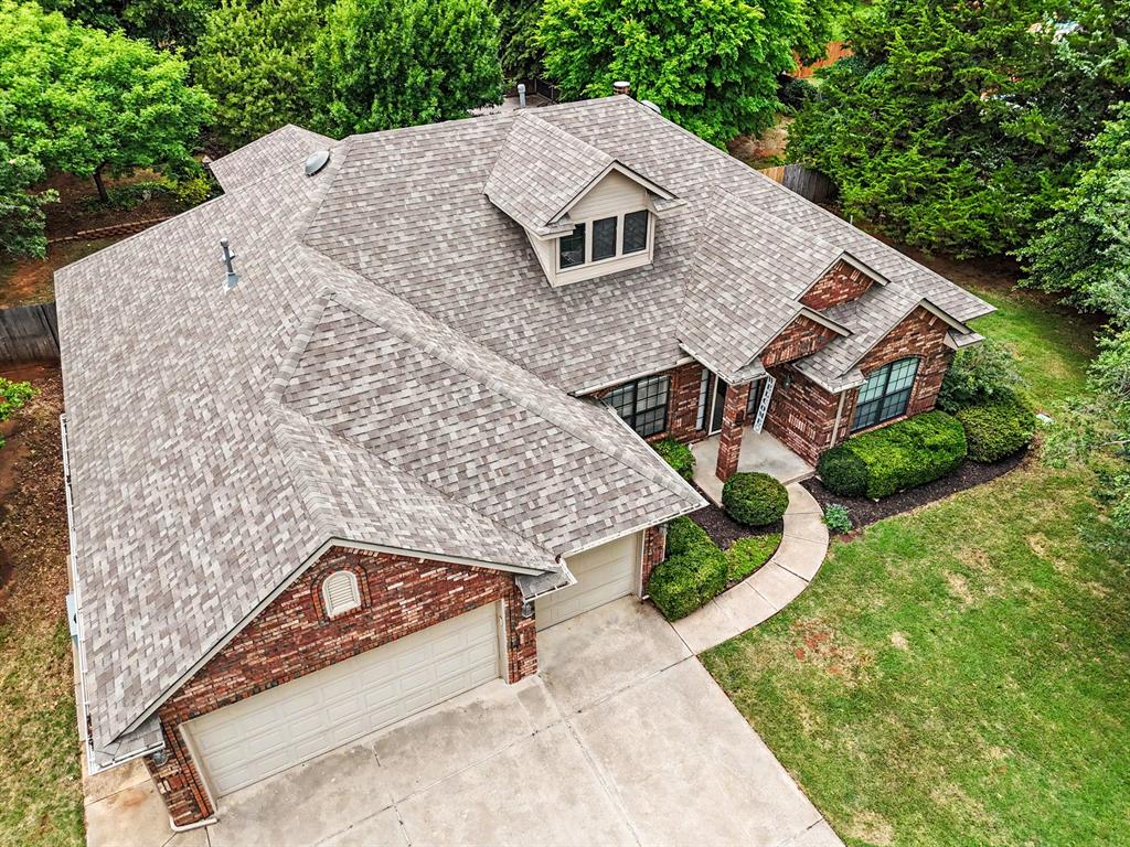 1401 Townsend Glen Property Photo 48