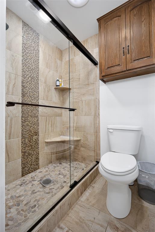 13216 Inverness Avenue Property Photo 19