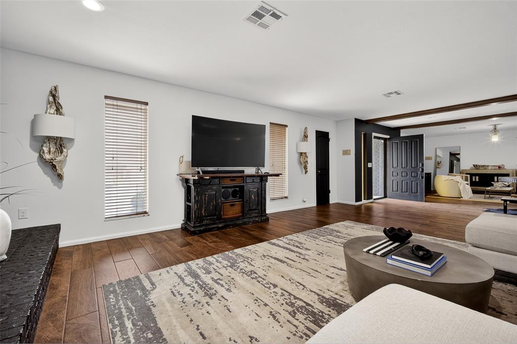 13216 Inverness Avenue Property Photo 31