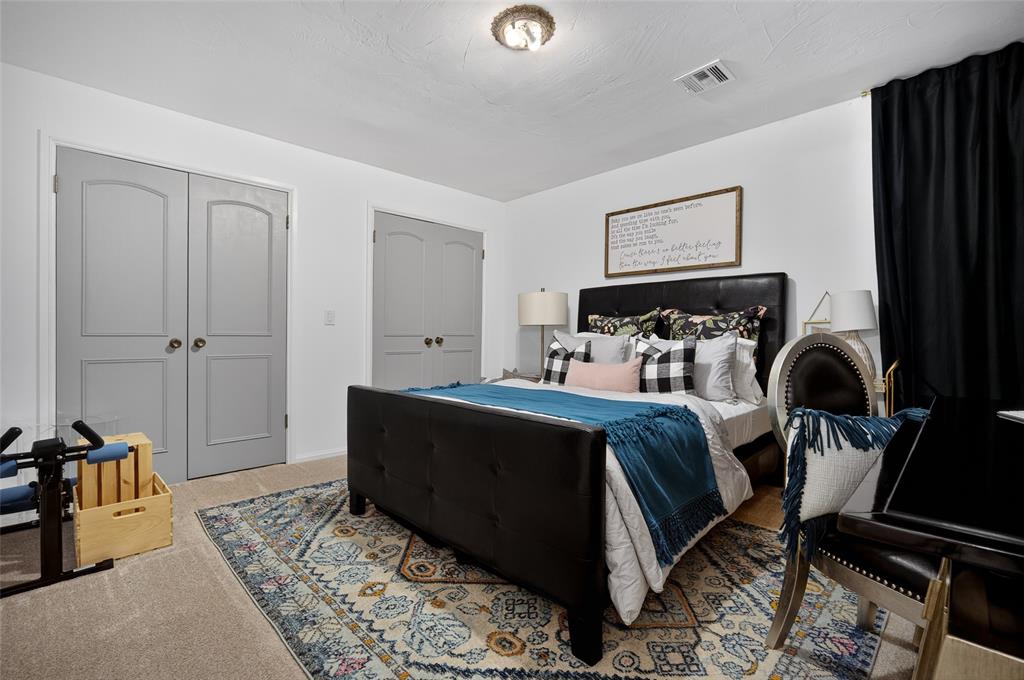 13216 Inverness Avenue Property Photo 32