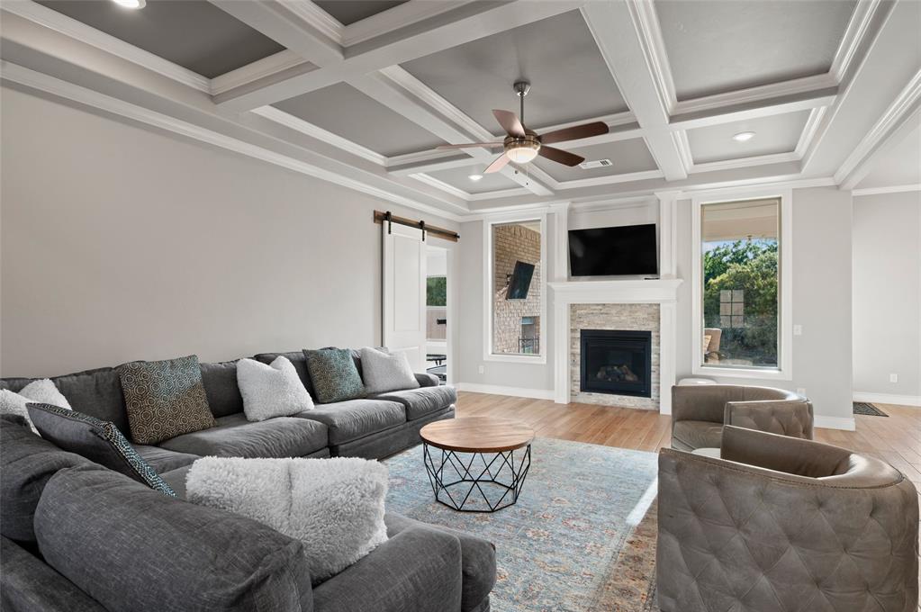 15609 Fountain Creek Lane Property Photo 8