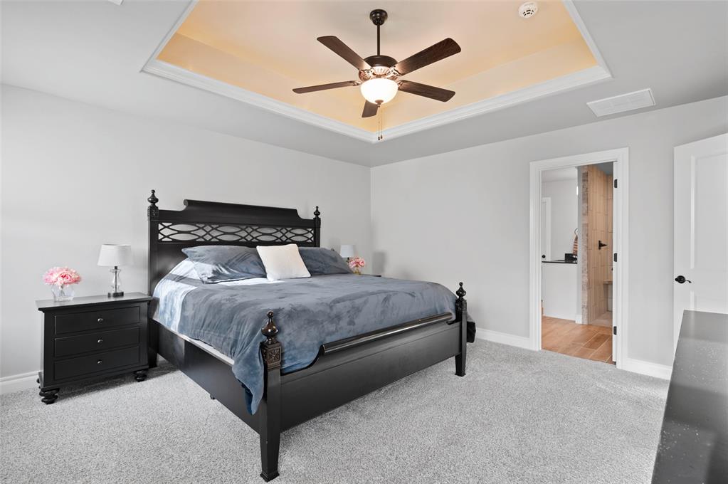 15609 Fountain Creek Lane Property Photo 19