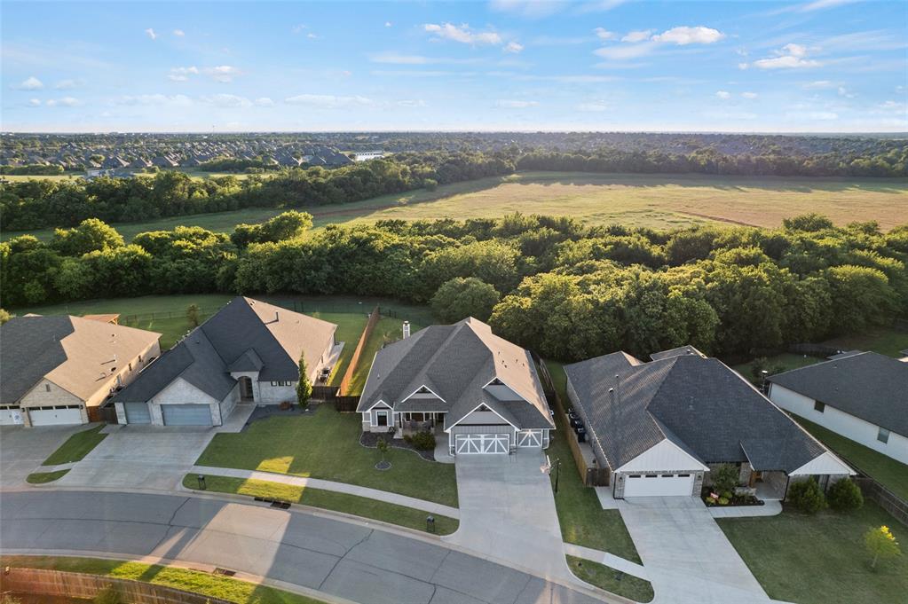 15609 Fountain Creek Lane Property Photo 41
