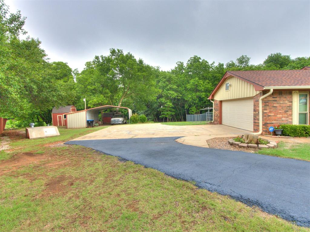 4221 Overland Circle Property Photo 4