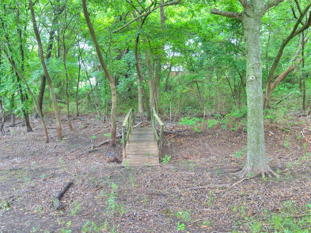 4221 Overland Circle Property Photo 10