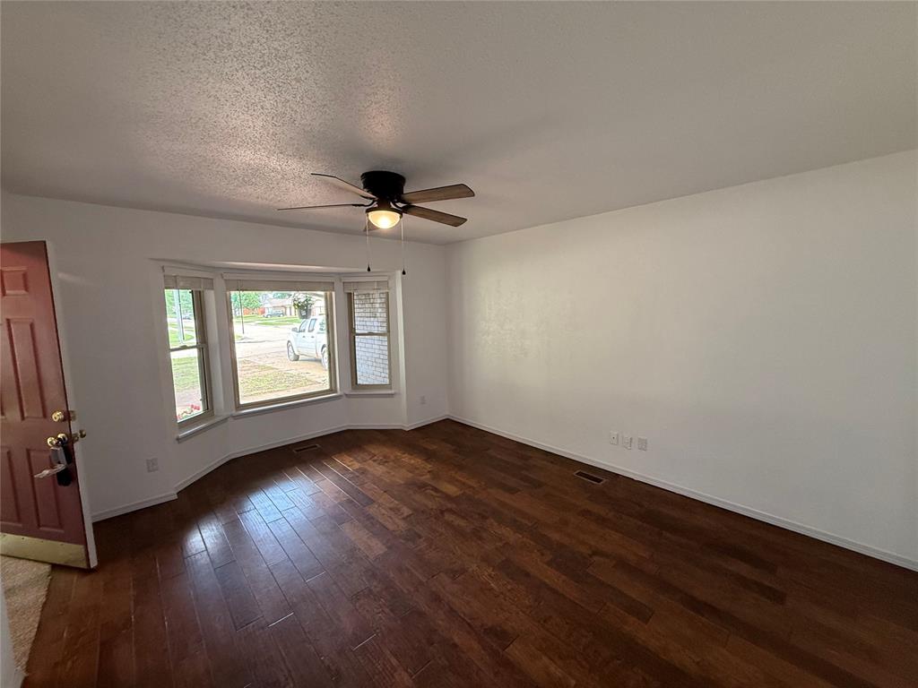 801 Nancy Lynn Terrace Property Photo 6
