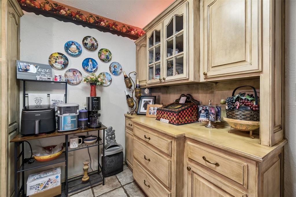 4423 Ne 40th Street Property Photo 16