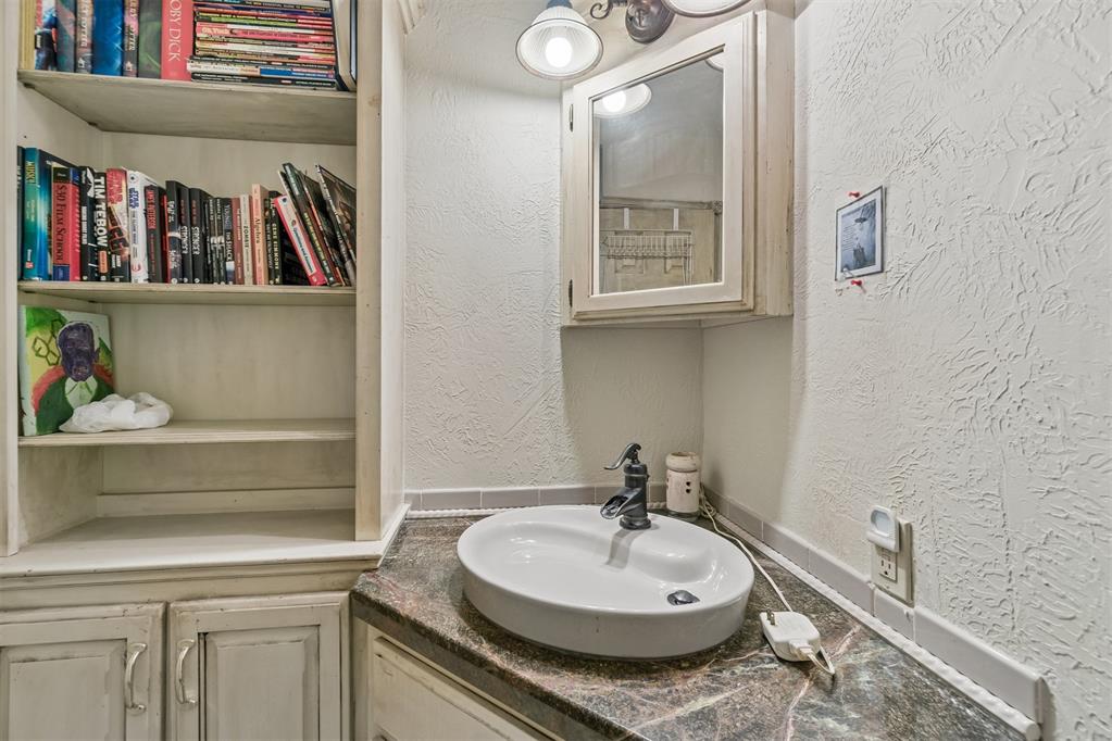 4423 Ne 40th Street Property Photo 31