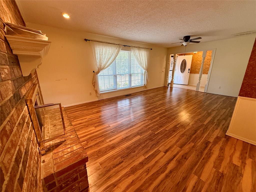 2401 Grisso Drive Property Photo 5