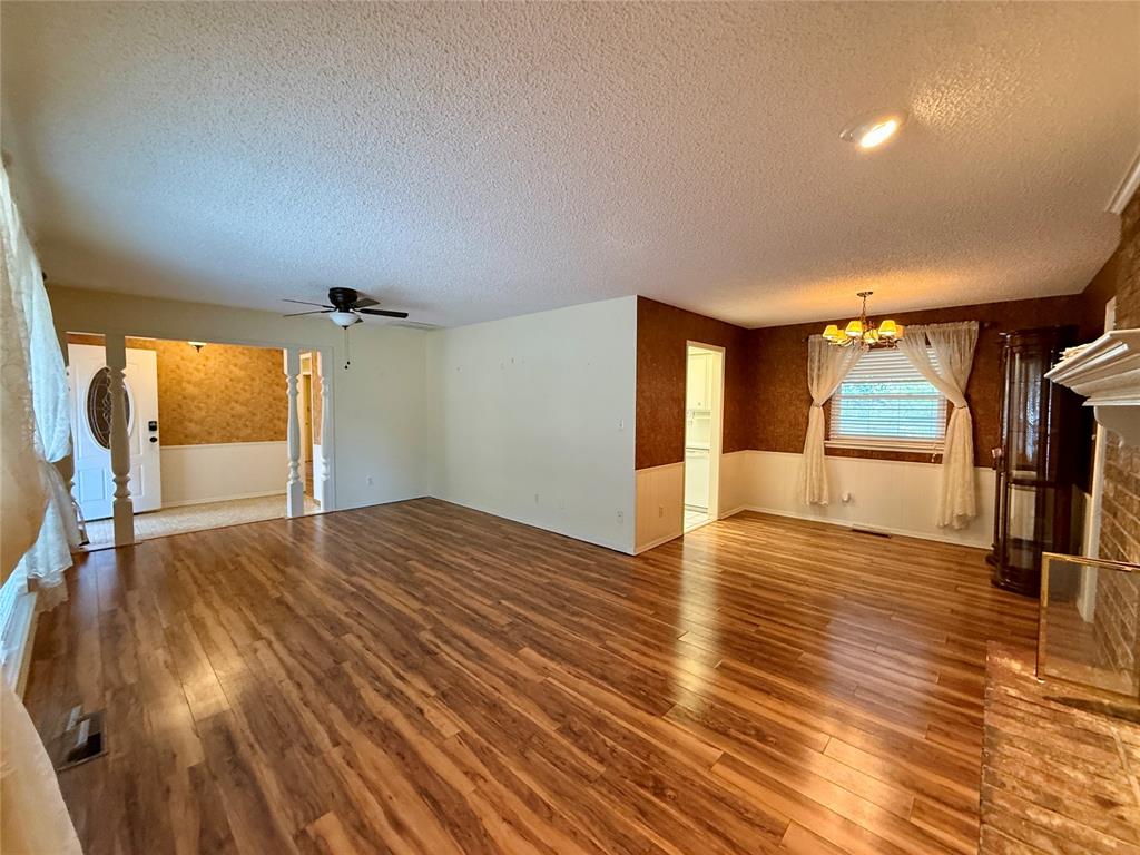 2401 Grisso Drive Property Photo 7