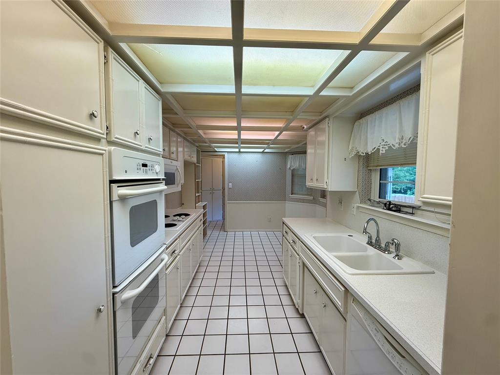 2401 Grisso Drive Property Photo 10