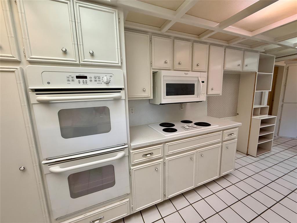 2401 Grisso Drive Property Photo 12