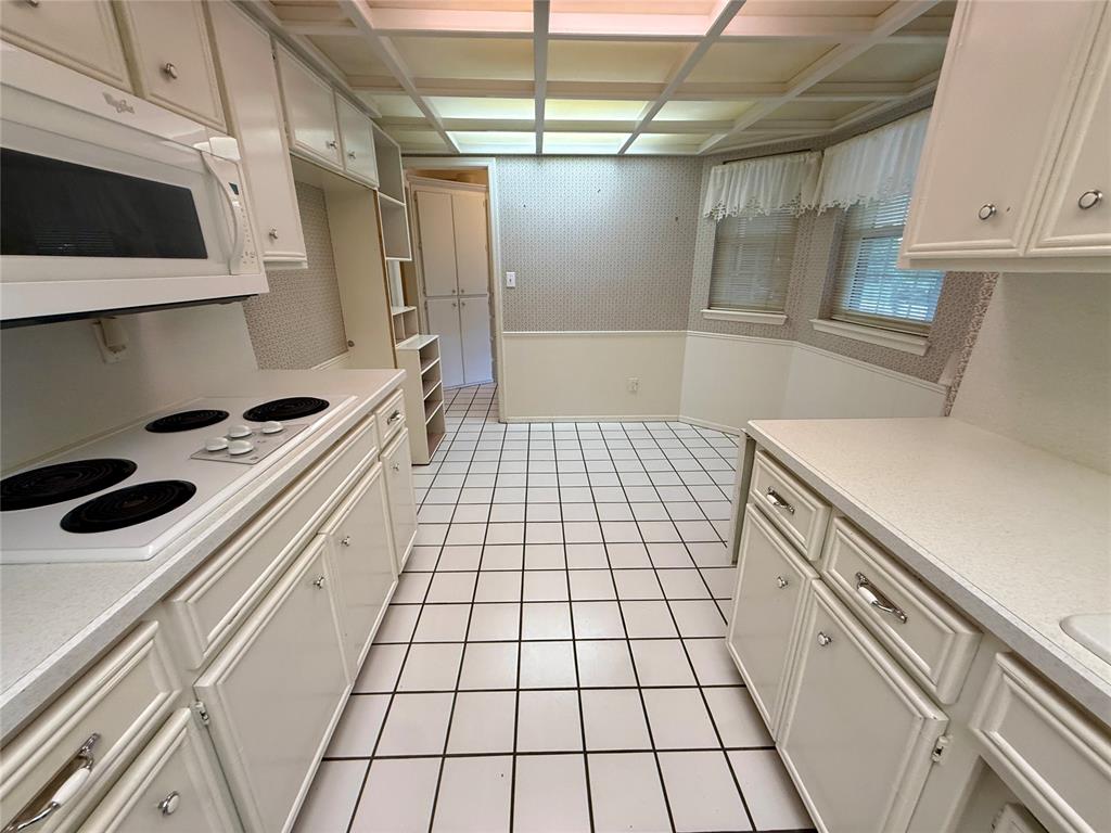 2401 Grisso Drive Property Photo 13