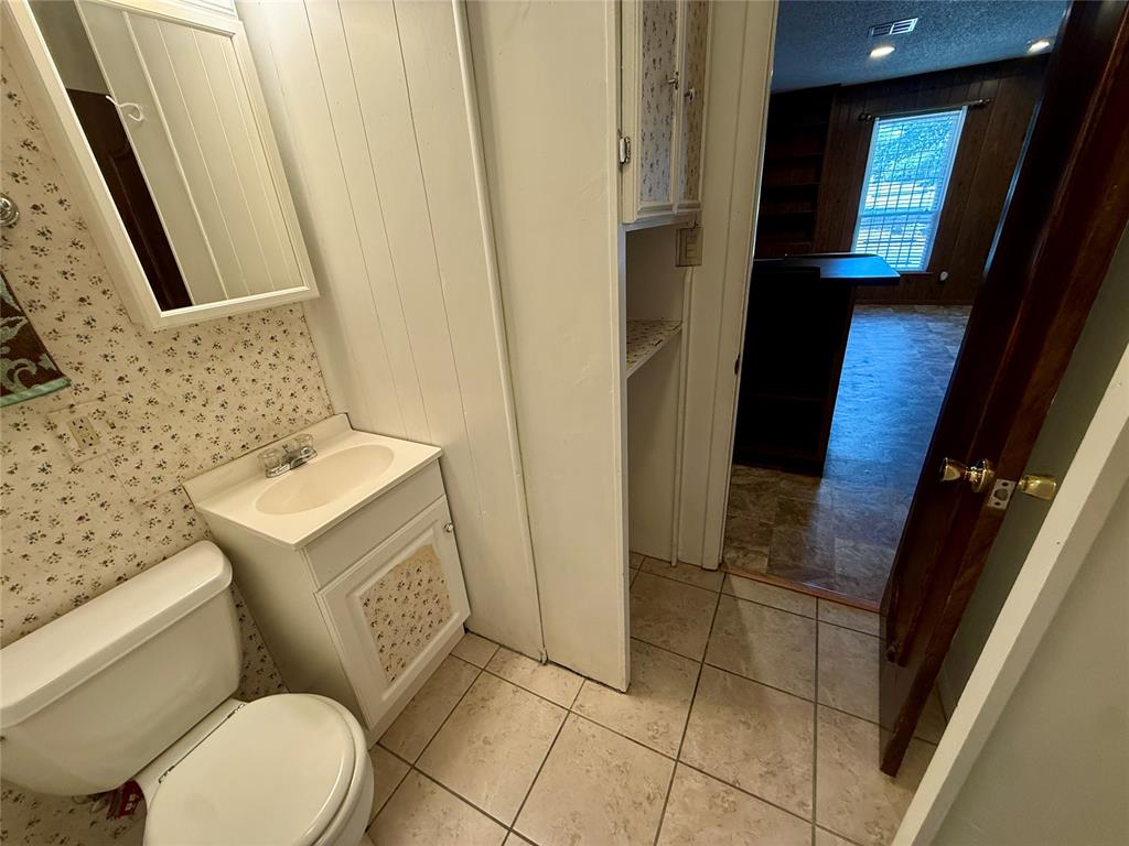 2401 Grisso Drive Property Photo 20