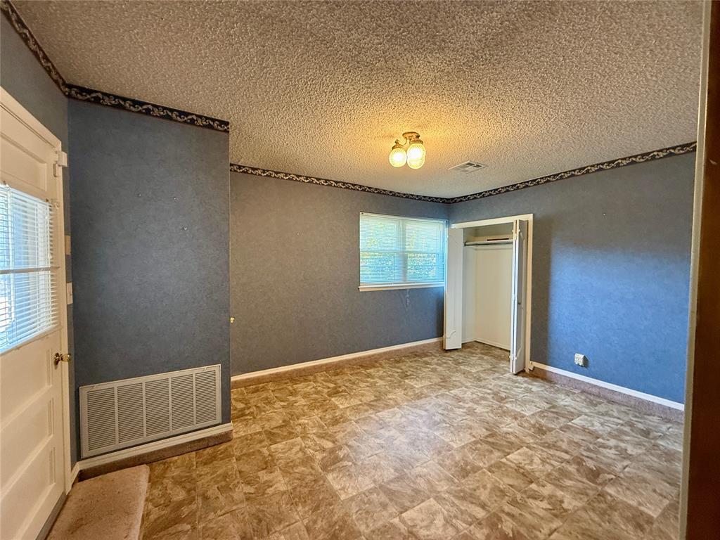 2401 Grisso Drive Property Photo 23