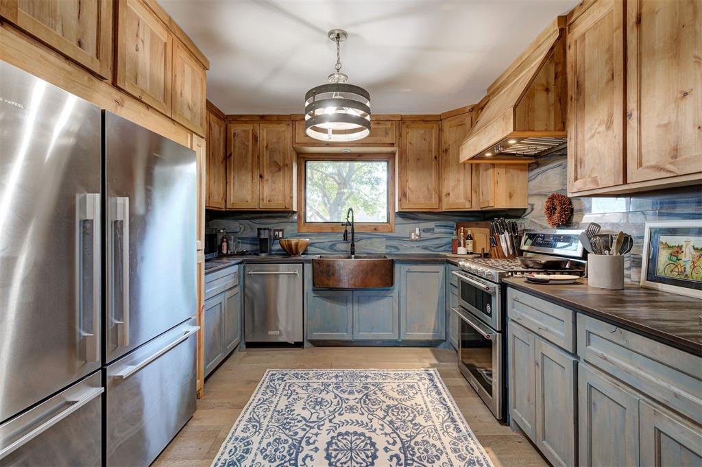 12801 Green Valley Drive Property Photo 17