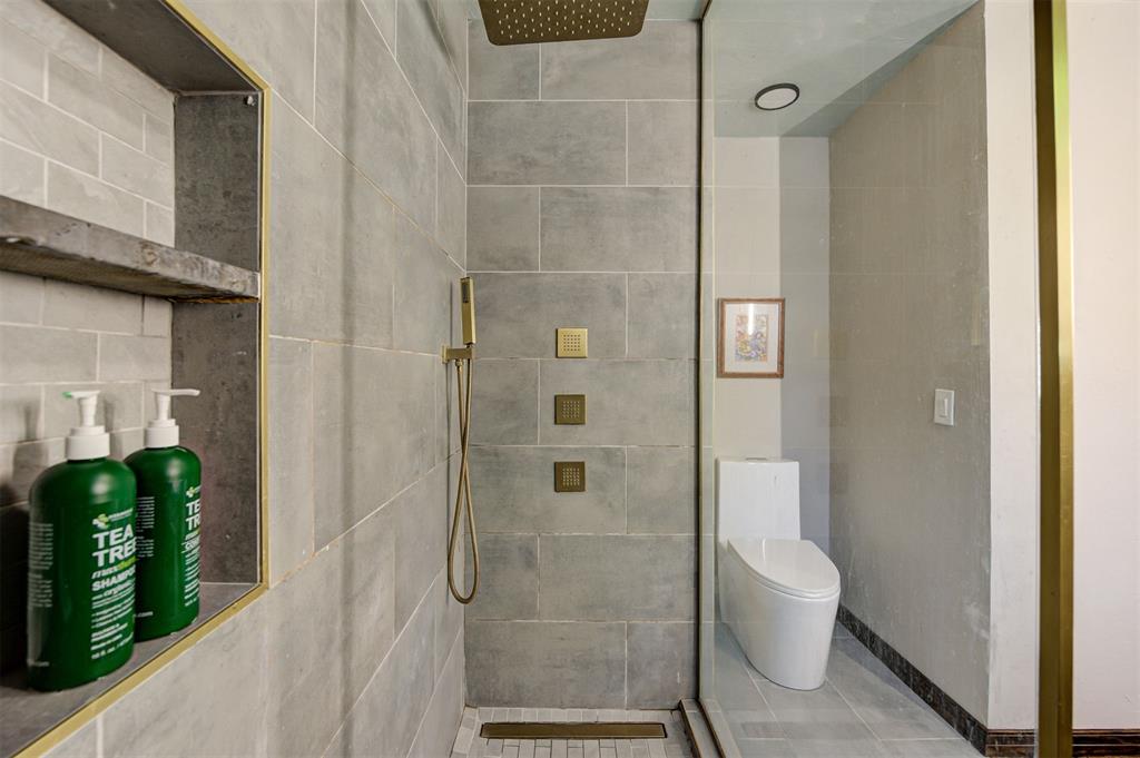 12801 Green Valley Drive Property Photo 34