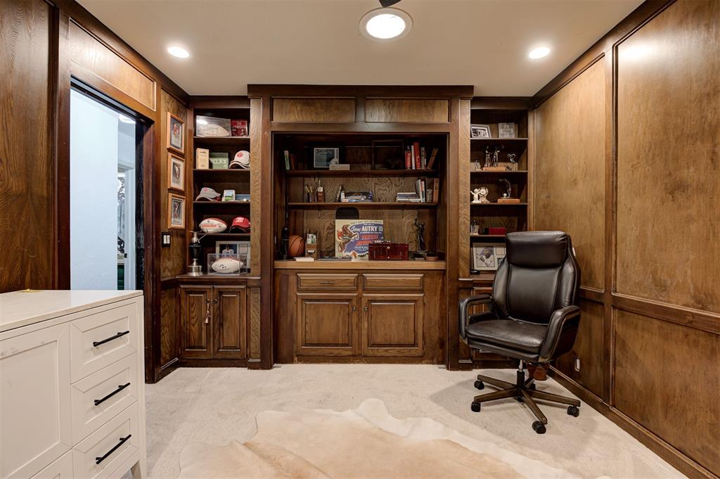 12801 Green Valley Drive Property Photo 37