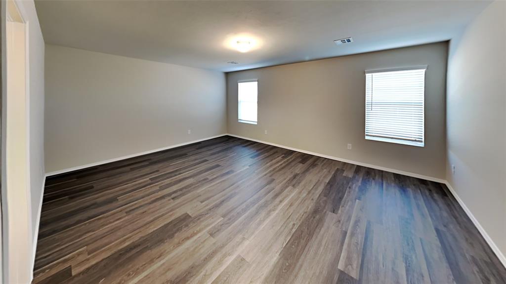 408 Fox Burrow Lane Property Photo 8