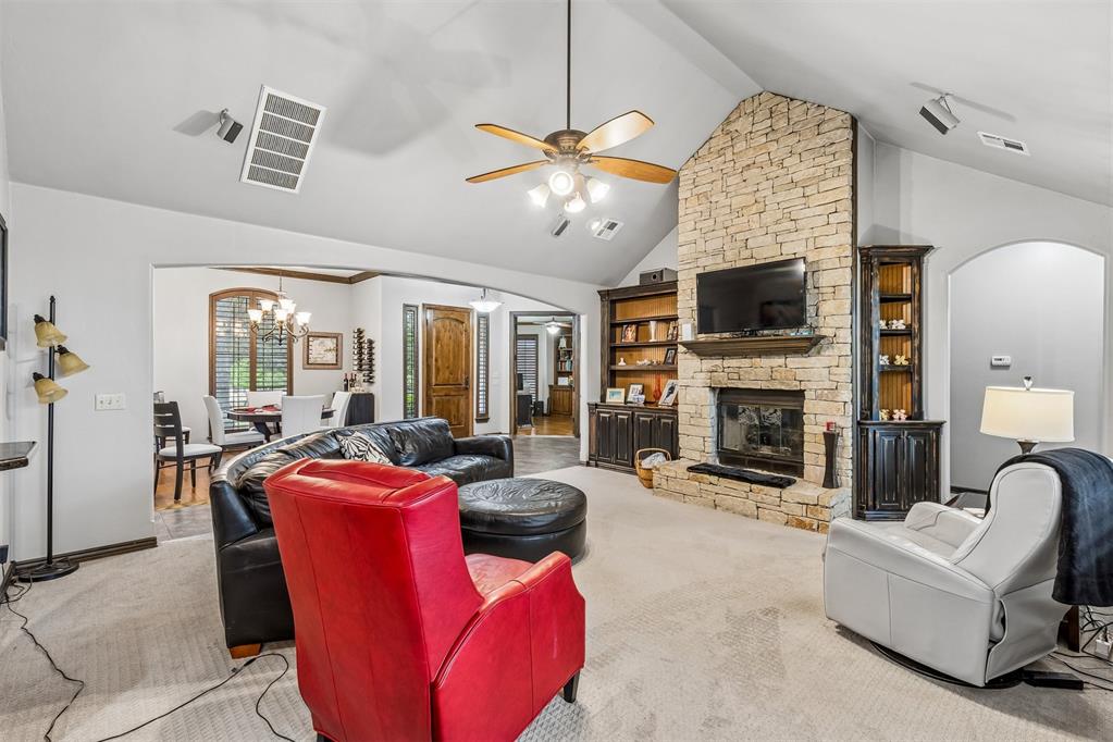 2901 Alyssum Court Property Photo 12