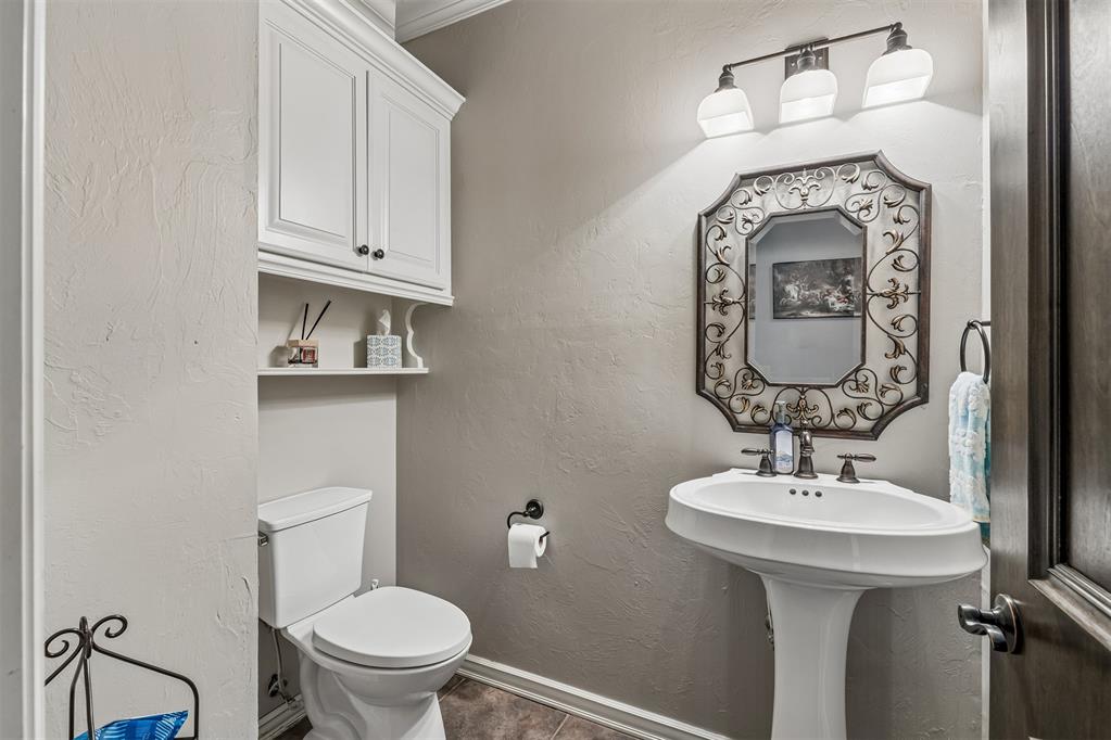 2901 Alyssum Court Property Photo 28