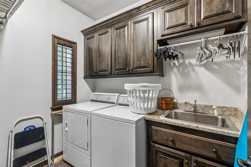 2901 Alyssum Court Property Photo 36
