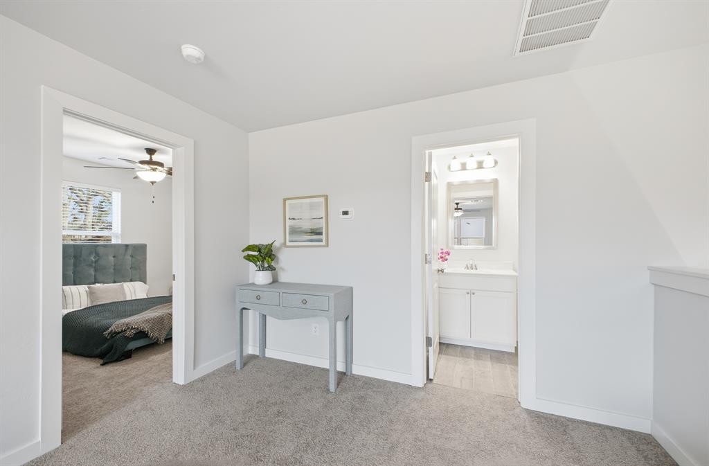 1727 Elm Circle Property Photo 33