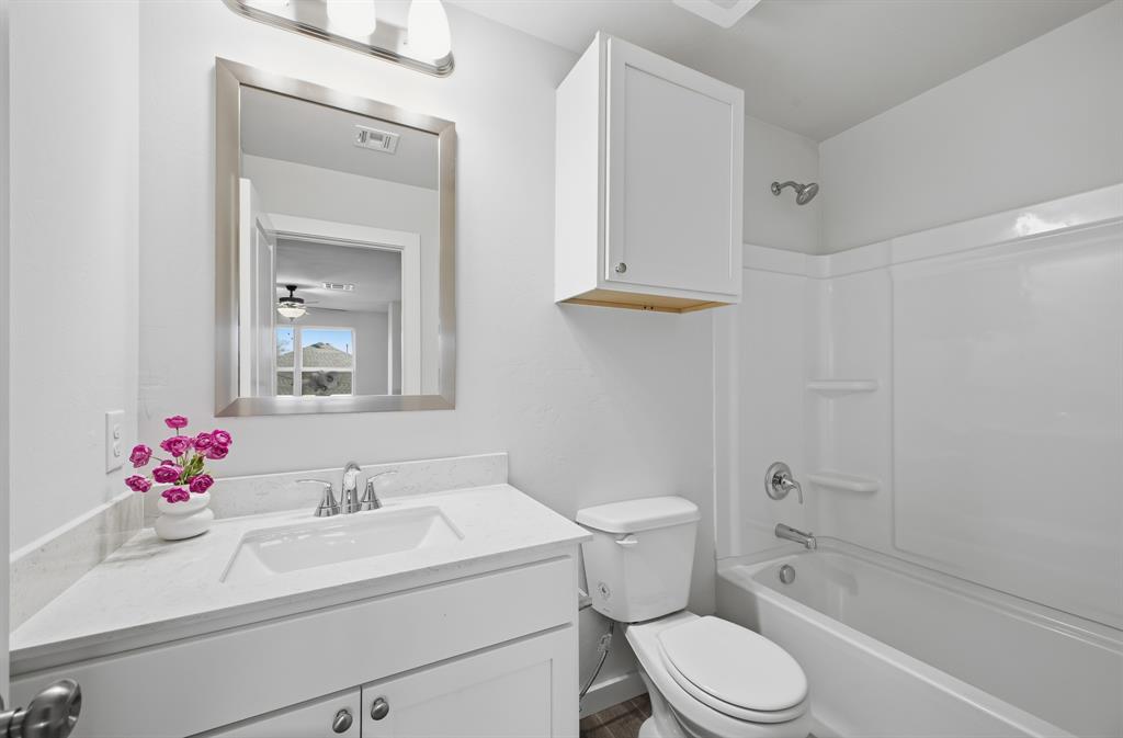 1727 Elm Circle Property Photo 34