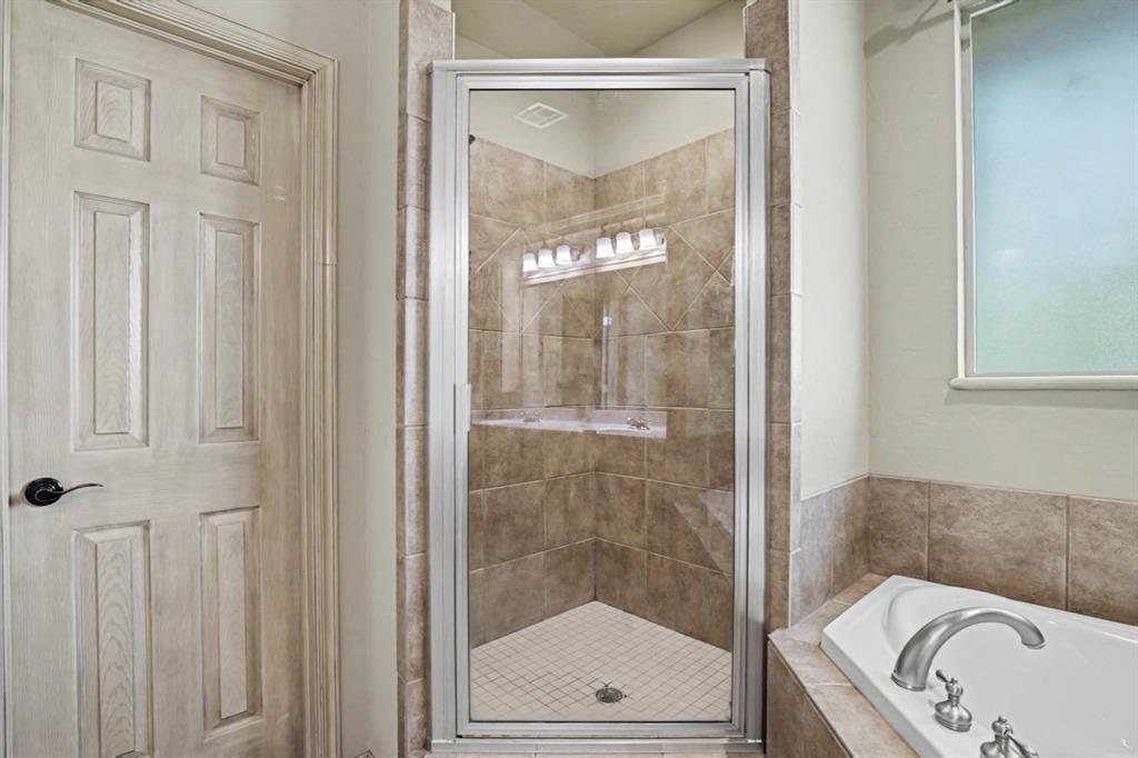2204 Hanover Lane Property Photo 22