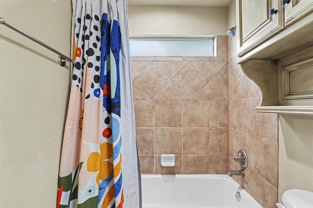 2204 Hanover Lane Property Photo 33