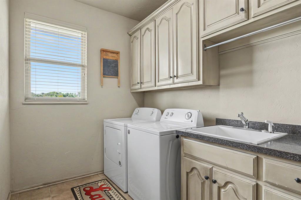 2204 Hanover Lane Property Photo 34
