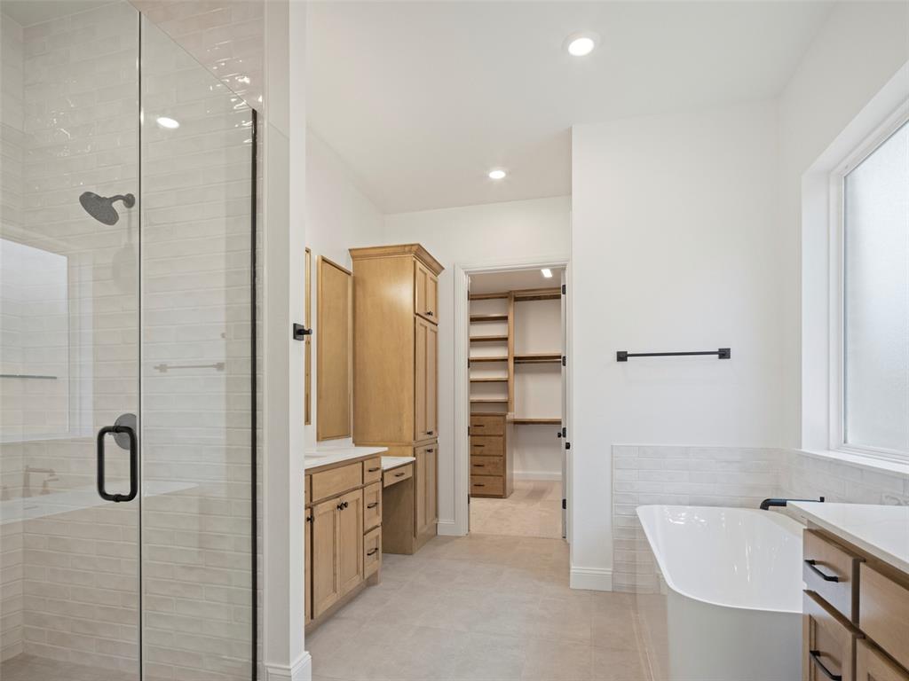 3004 Fortuna Drive Property Photo 28