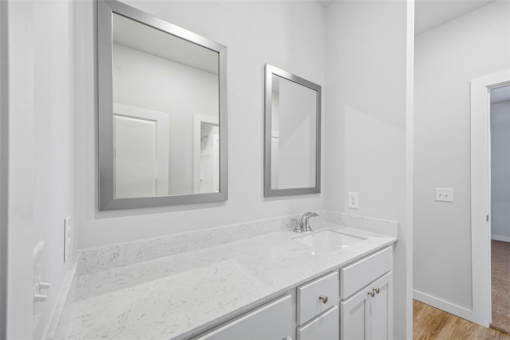 1723 Elm Circle Property Photo 33