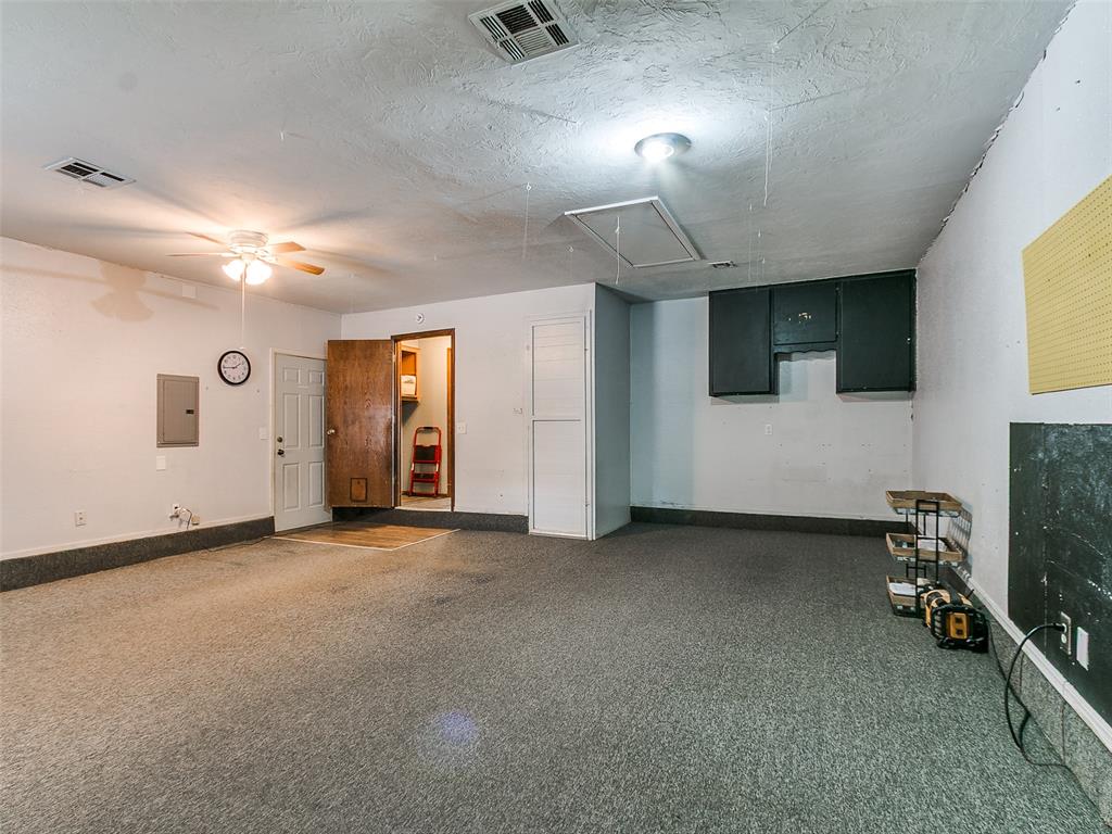1506 Glenwood Drive Property Photo 4