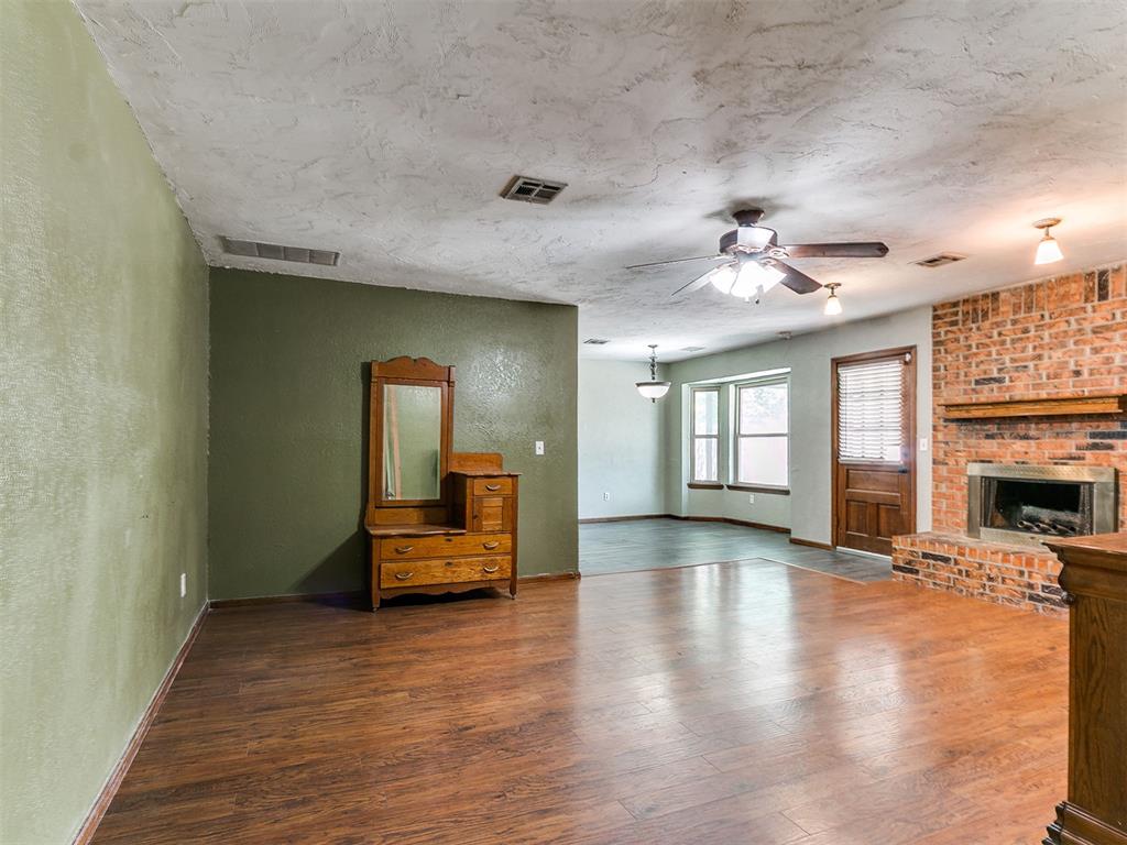 1506 Glenwood Drive Property Photo 5