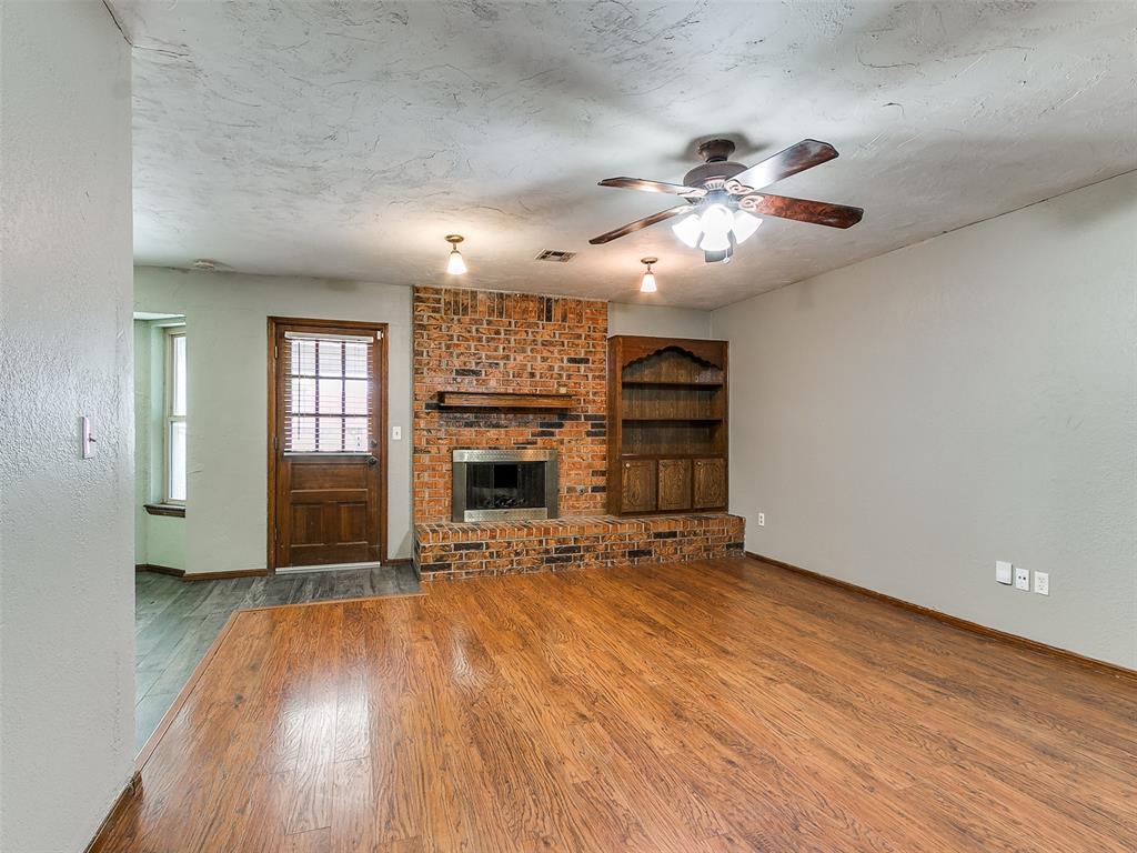 1506 Glenwood Drive Property Photo 6