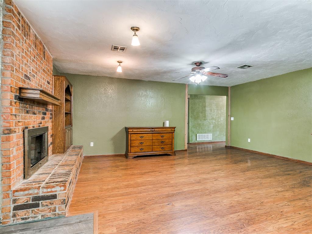 1506 Glenwood Drive Property Photo 8