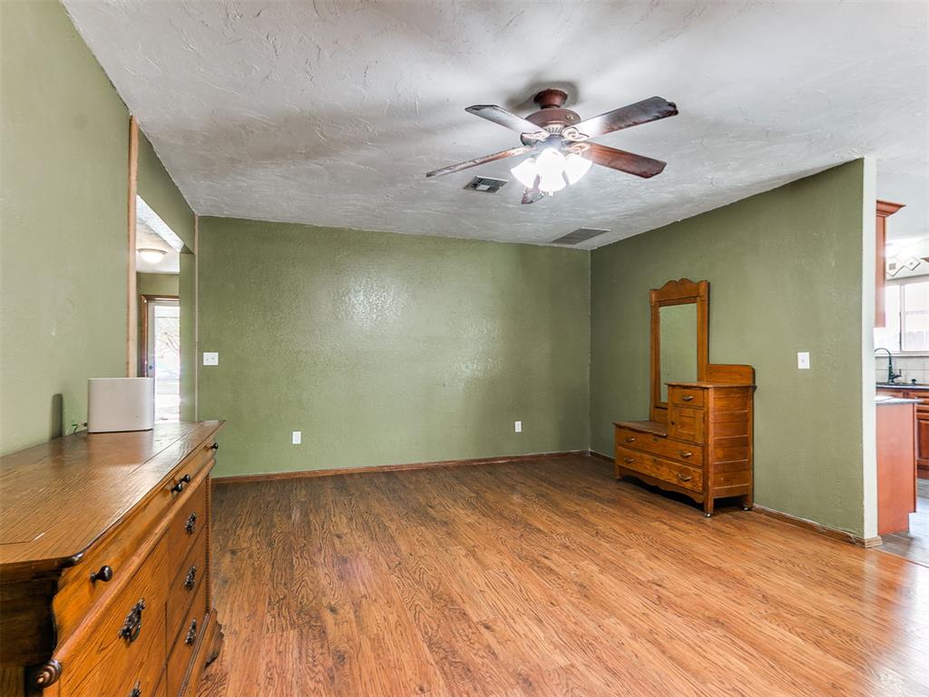 1506 Glenwood Drive Property Photo 10